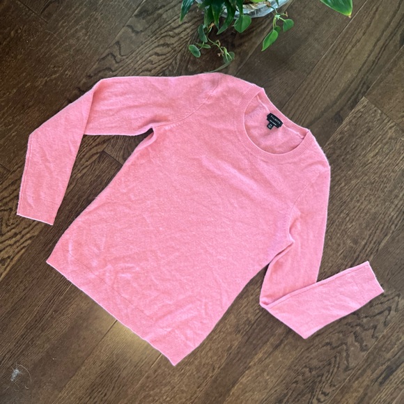 Pure 100% Cashmere XS pink sweater - Picture 2 of 5